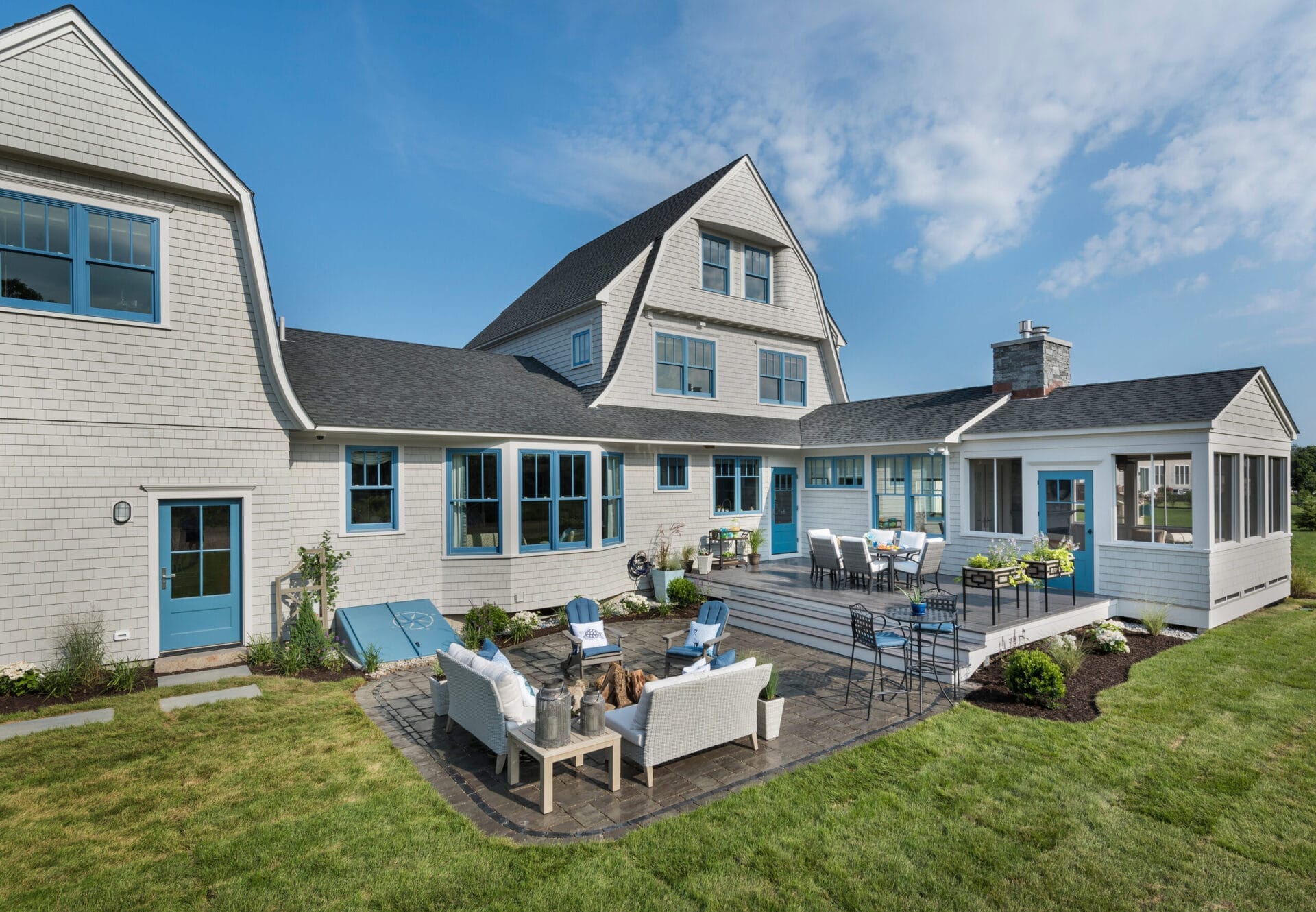 beach_house_outdoor_promo