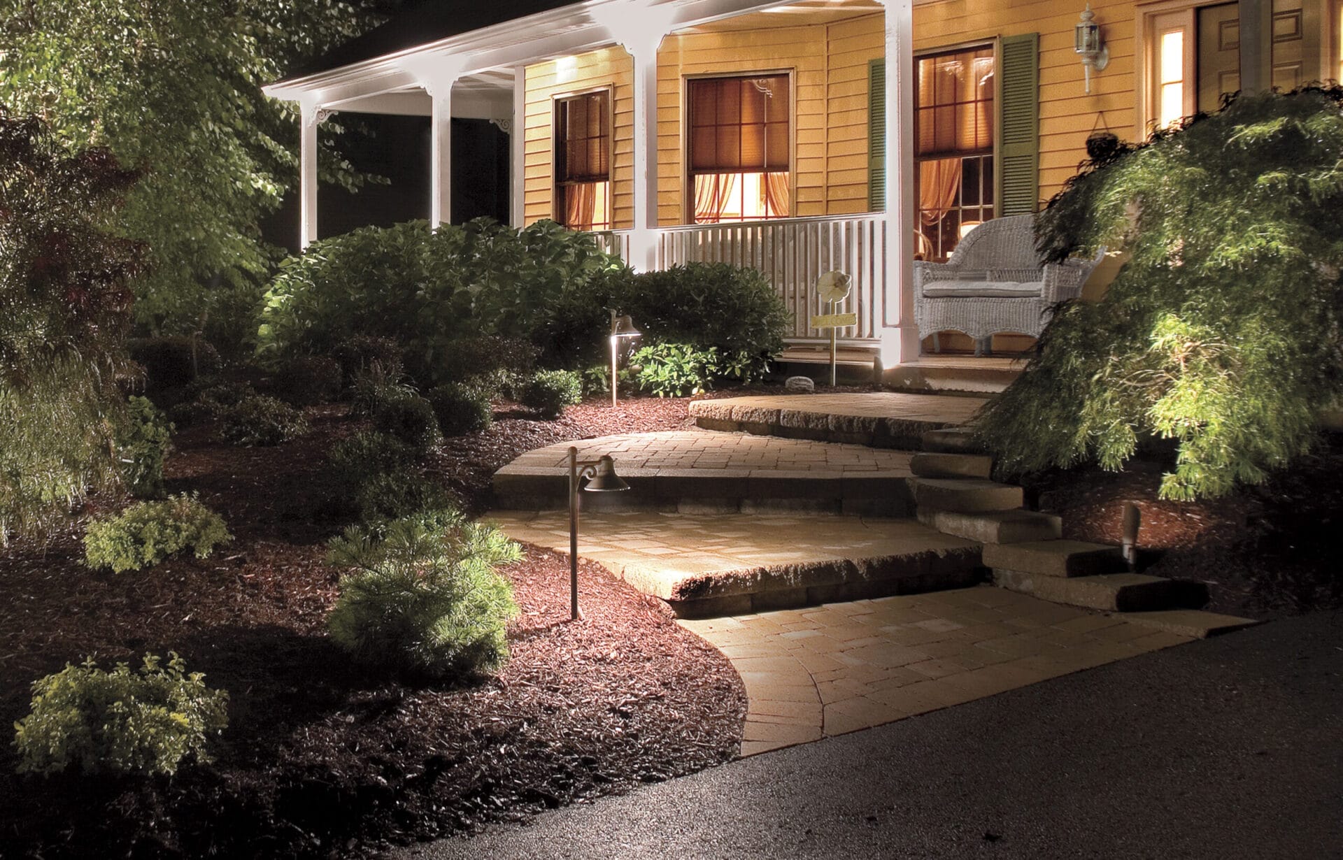 Path lighting in front of a house