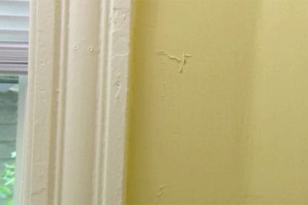 peeling_paint_x