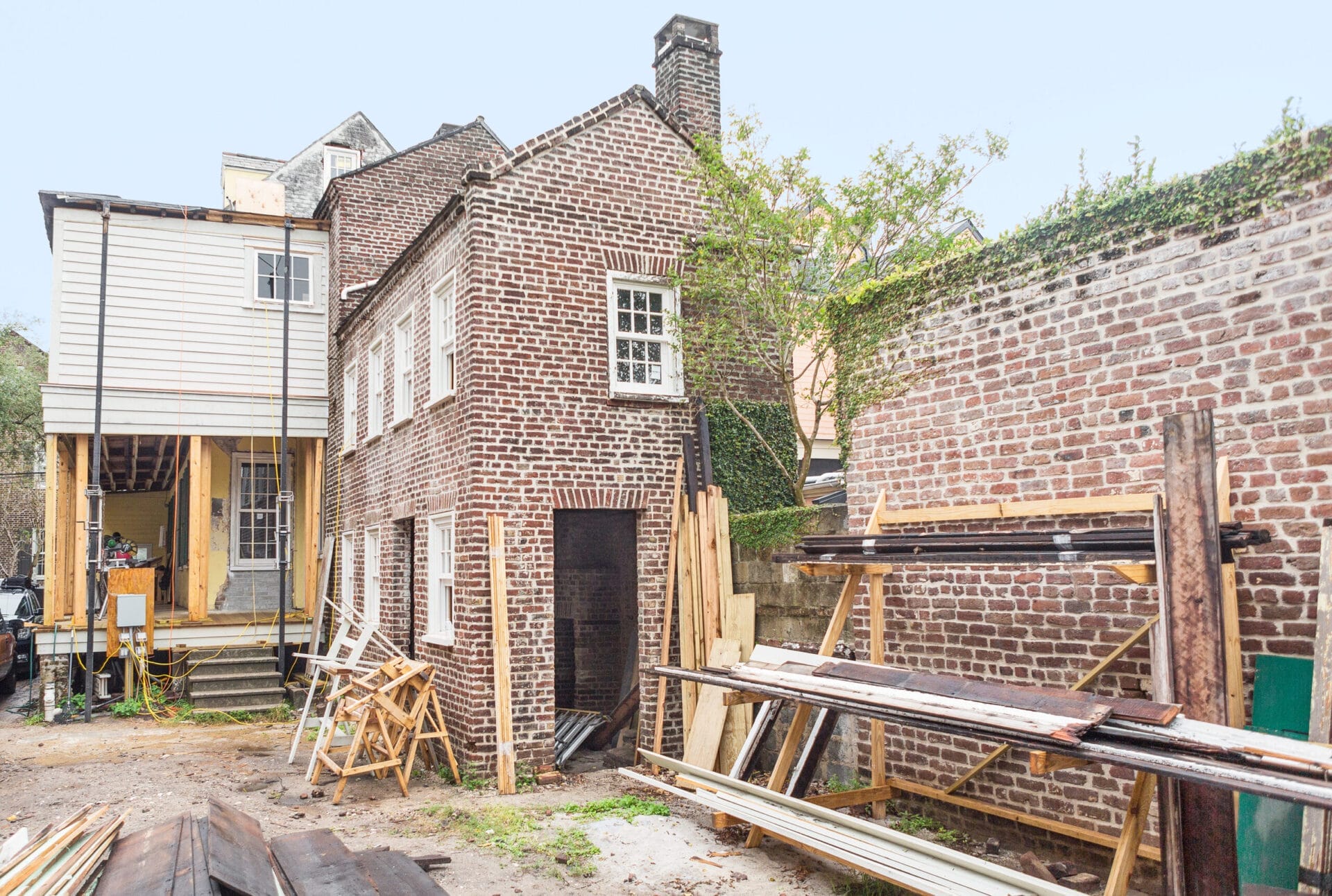 Detached kitchen house at rear of property.