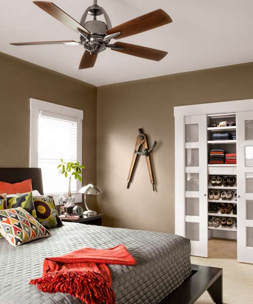 A well-decorated bedroom