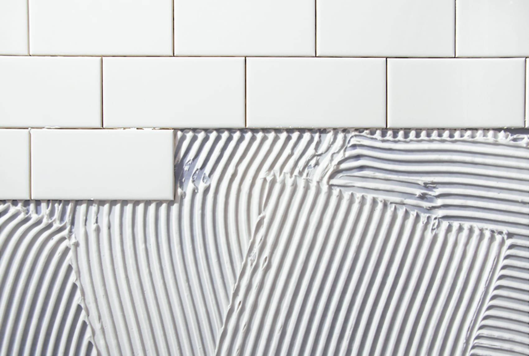 Image of a kitchen backsplash made of ceramic tiles