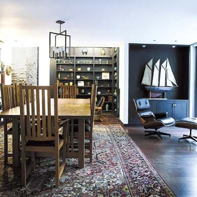 A dining room