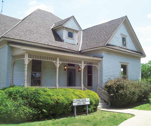 A Queen Anne house in Texas