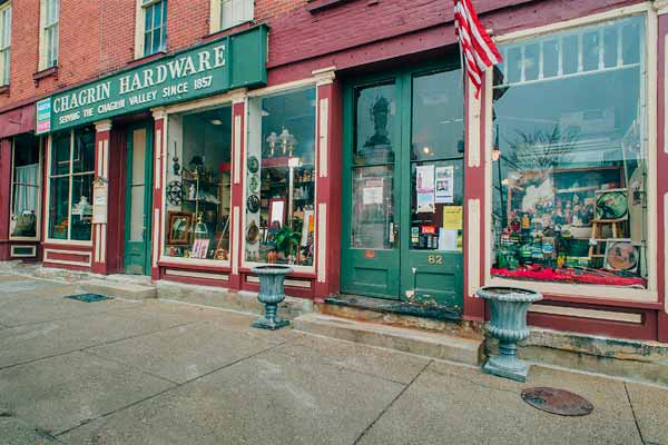 04_hometown_hardware