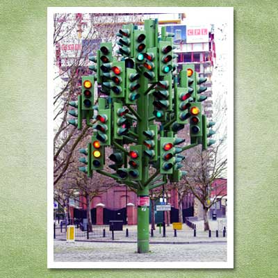 Traffic lights forming a Christmas tree