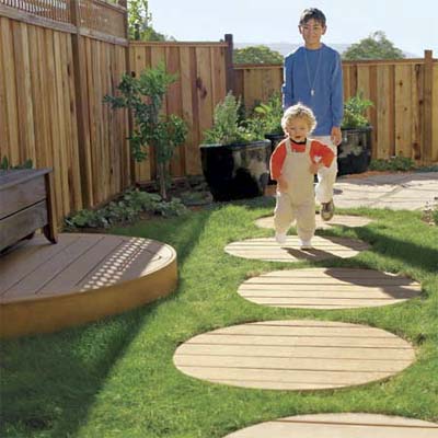 A deck-circle pathway