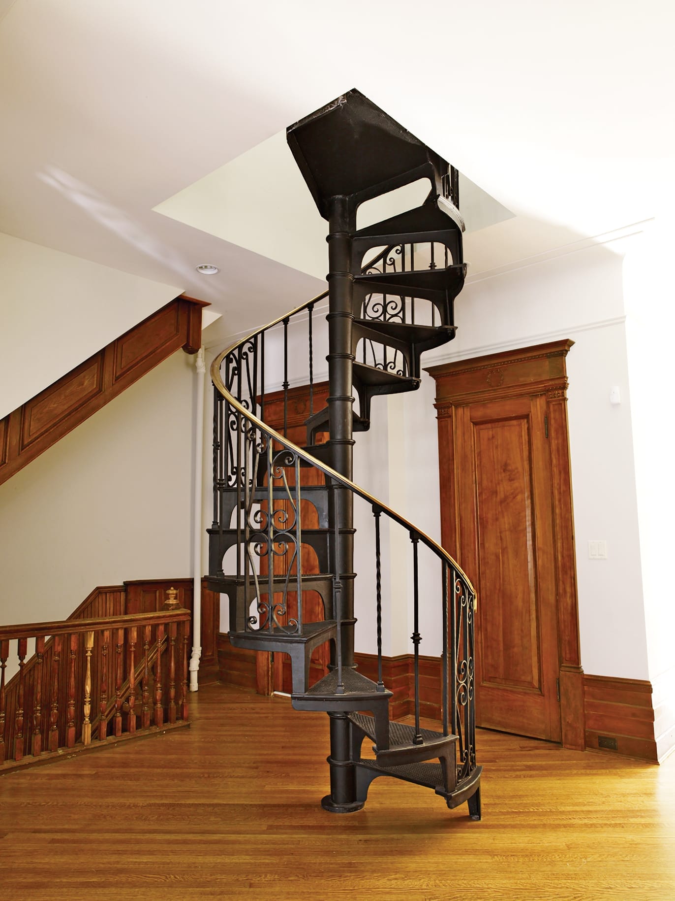 Spiral staircase