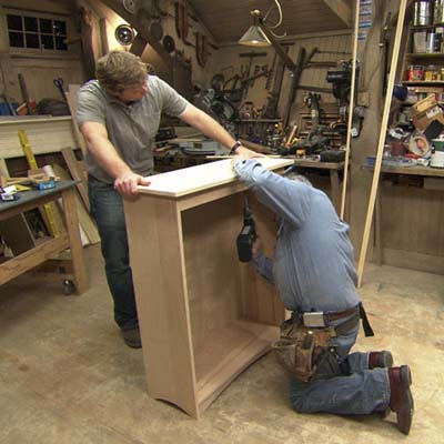 Attaching the decorative top