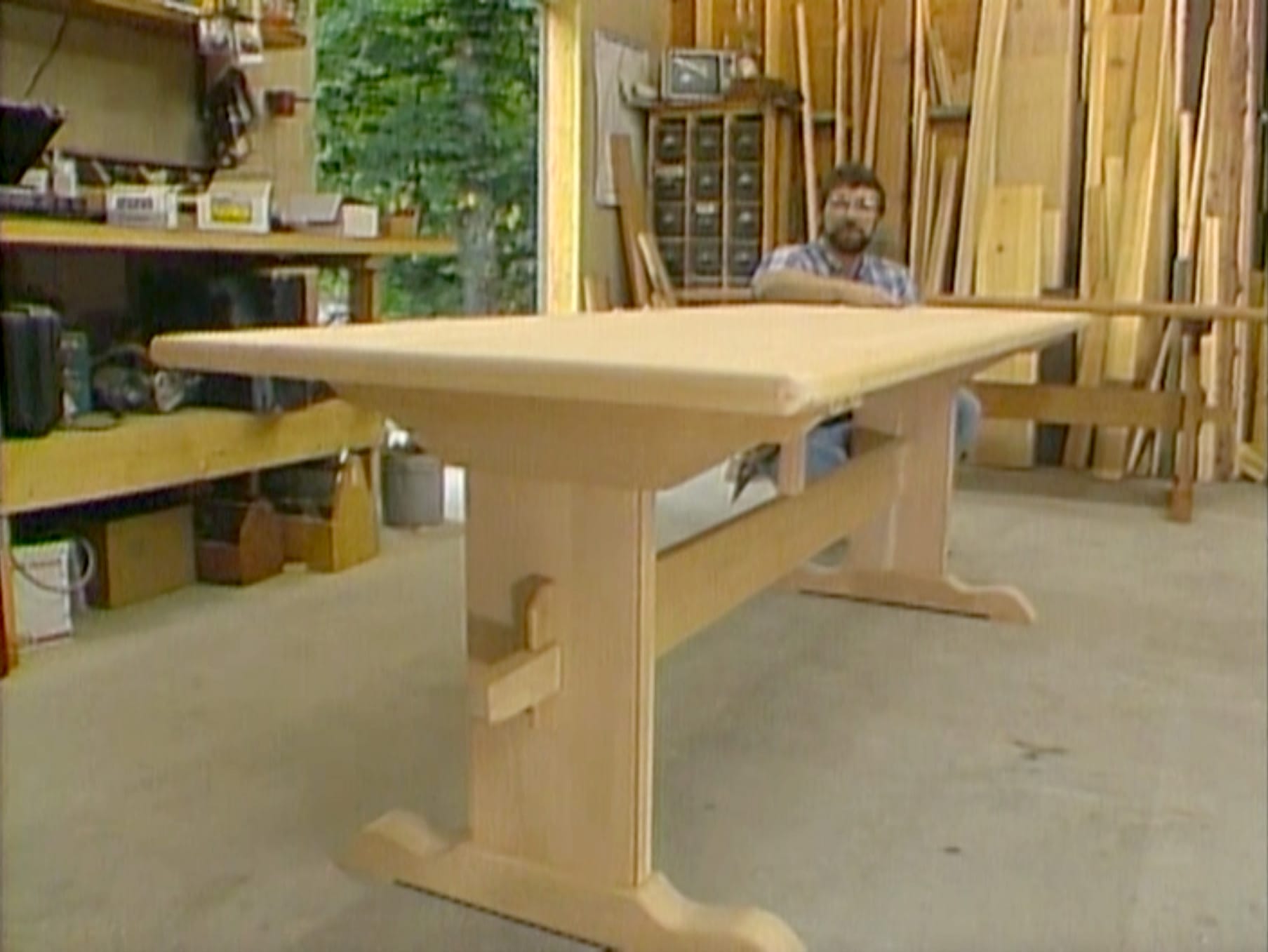 0107_trestle_table