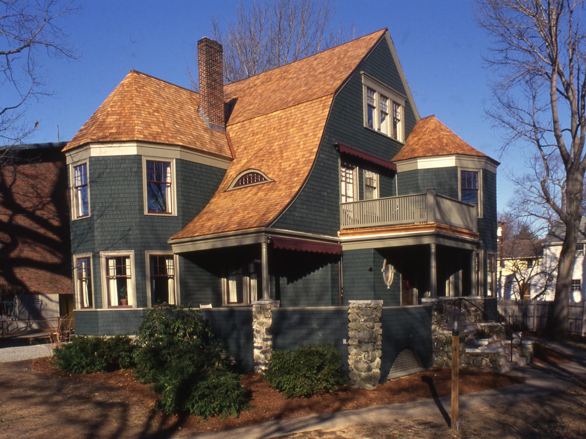 TV-House_Belmont.0