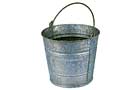 Bucket for cleaning mixture