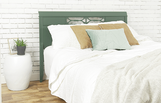 Upcycle_a_Headboard_by_House_One_Tout_3_560x359