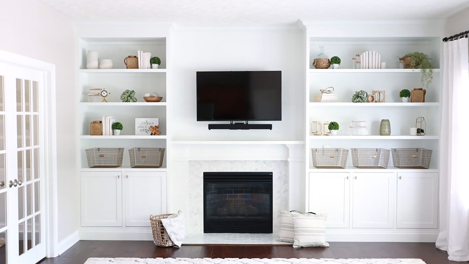 How To Build a Custom Built-In Shelving Unit
