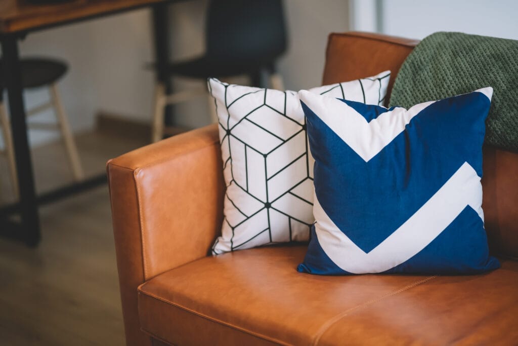 how to get stains out of couch pillows