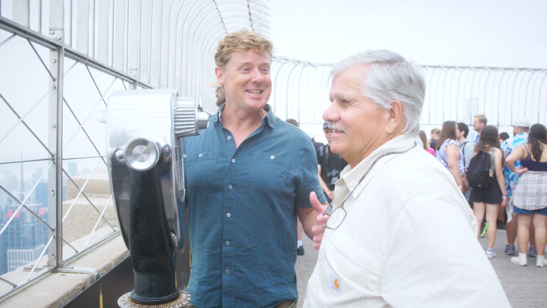 S45 E20: Kevin O'Connor and Tom Silva at the Empire State Building