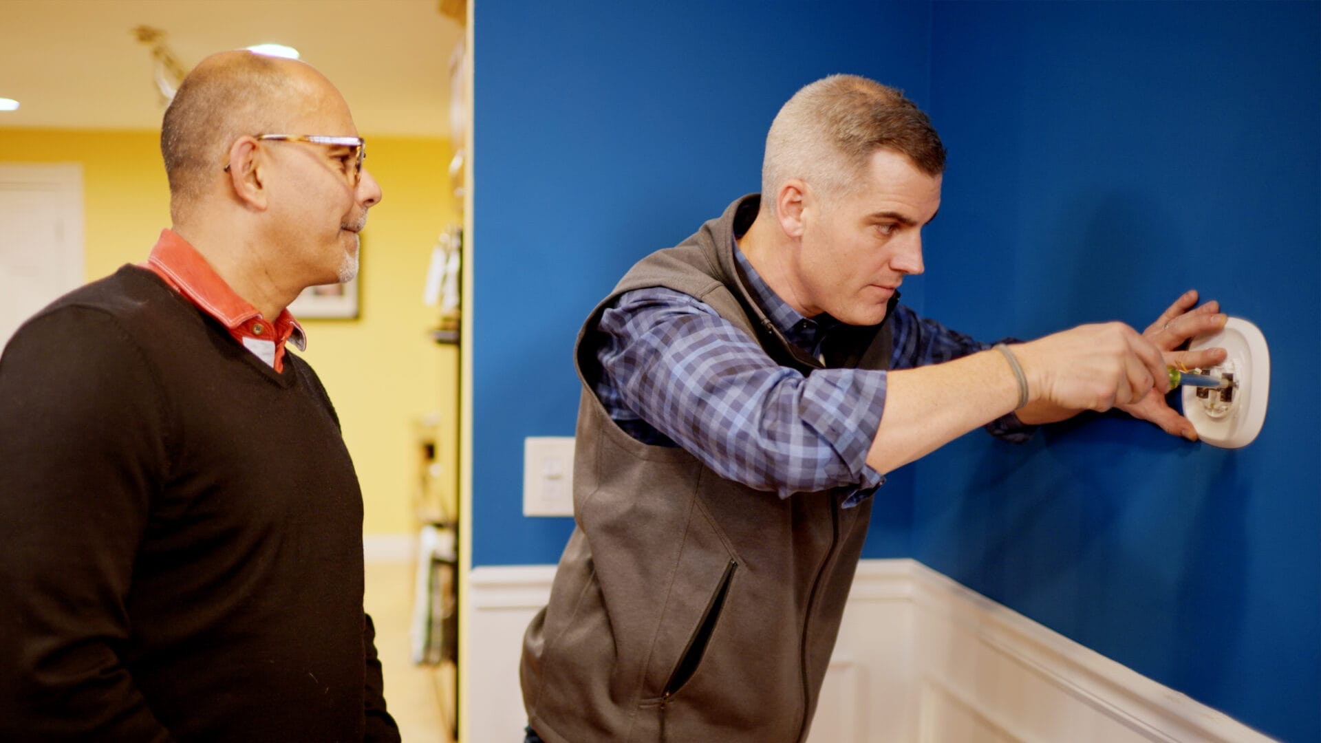 S22 E24: Ross Trethewey installs a smart thermostat