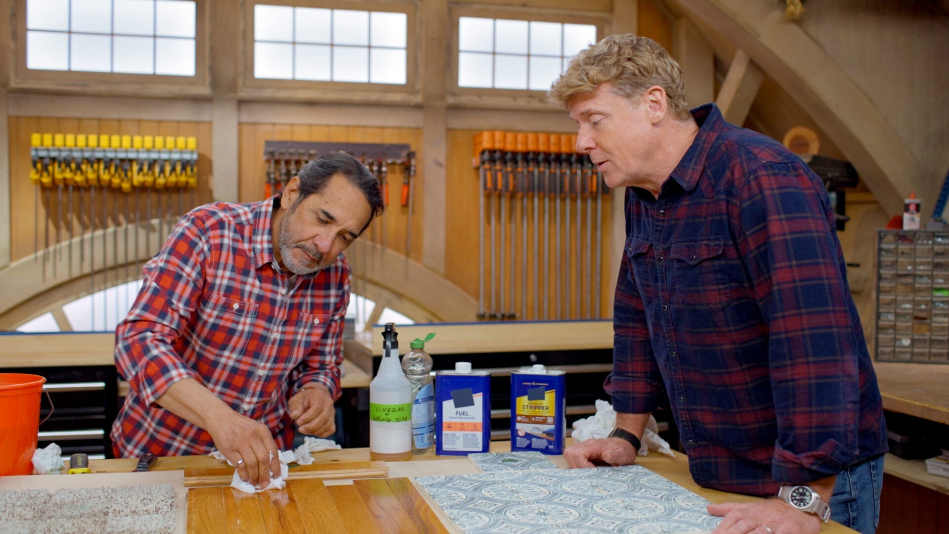 S24 E14: Mauro Henrique shows Kevin O'Connor how to clean paint spills from different floor surfaces